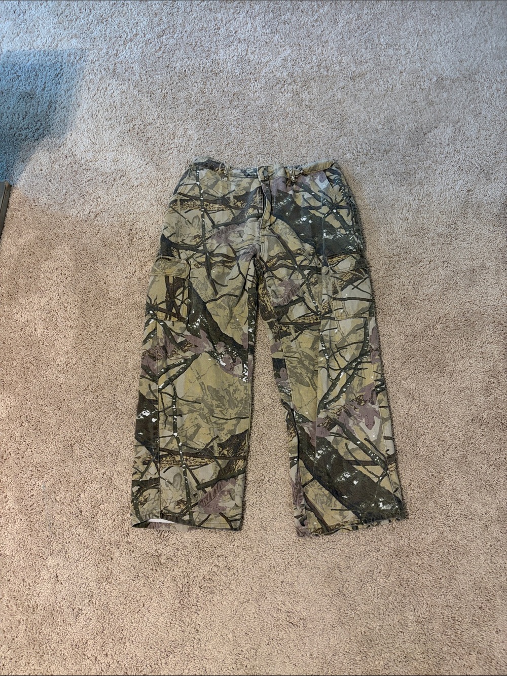 SHEIN Women's Boyfriend Camo Print Jeans - Green